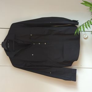 Black collar shirt